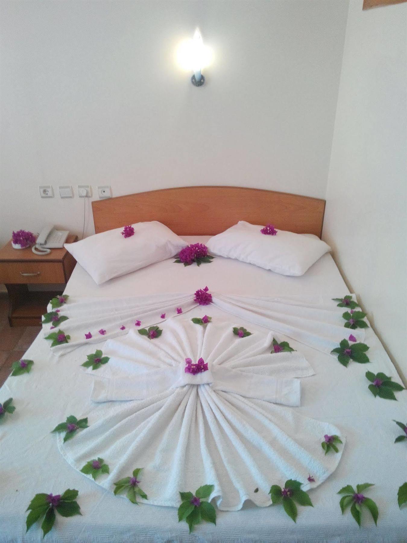 Art Hotel Guzelcamlı Exterior foto